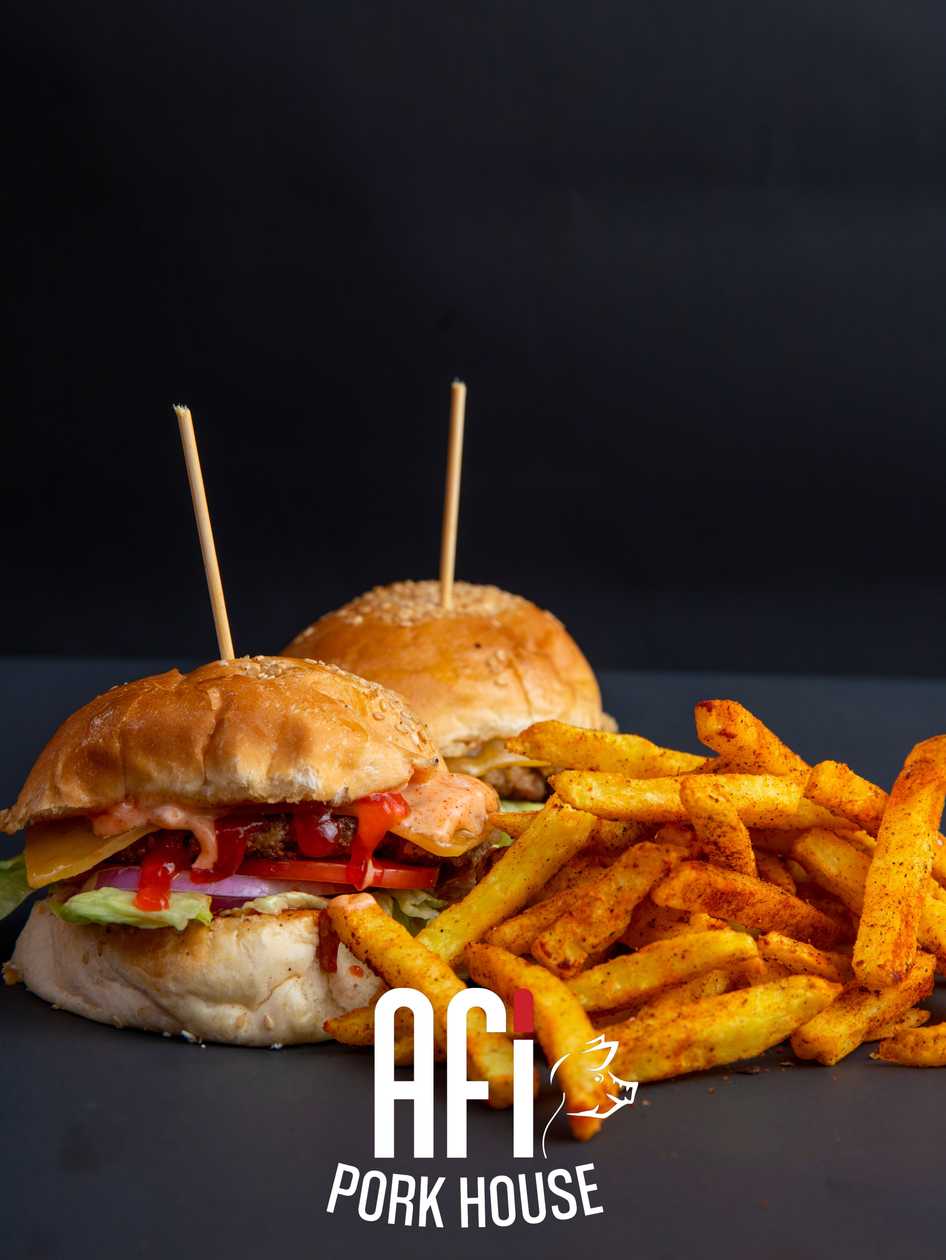 2 Burgers + Spicy Chips