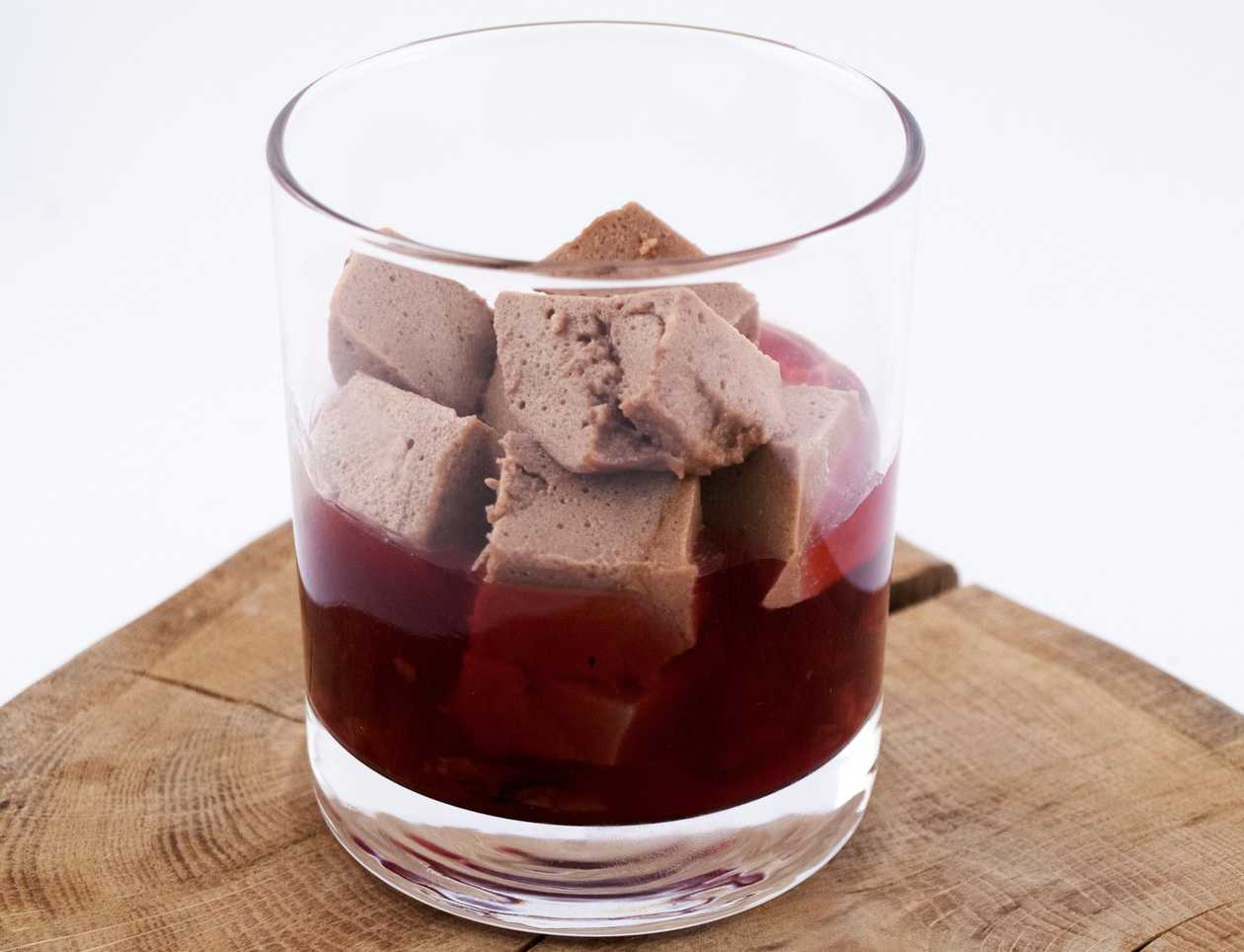 Cocoa cream with berry sauce