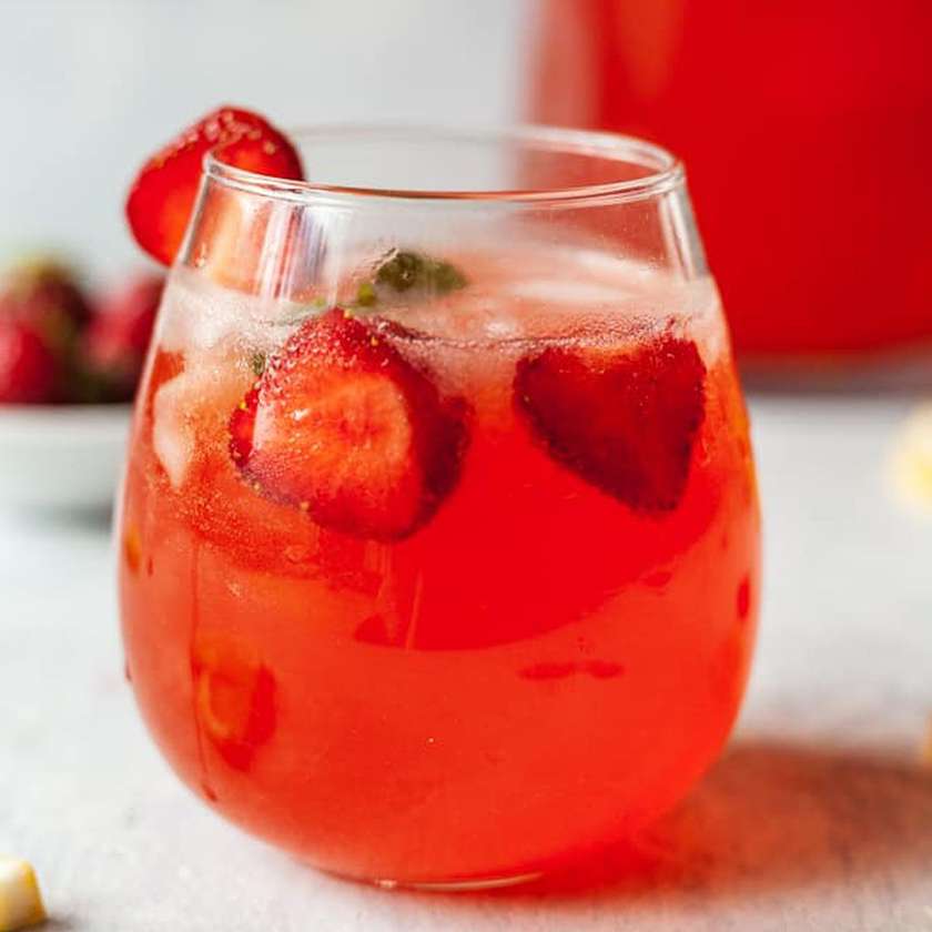 Limonada cu capsuni fara zahar