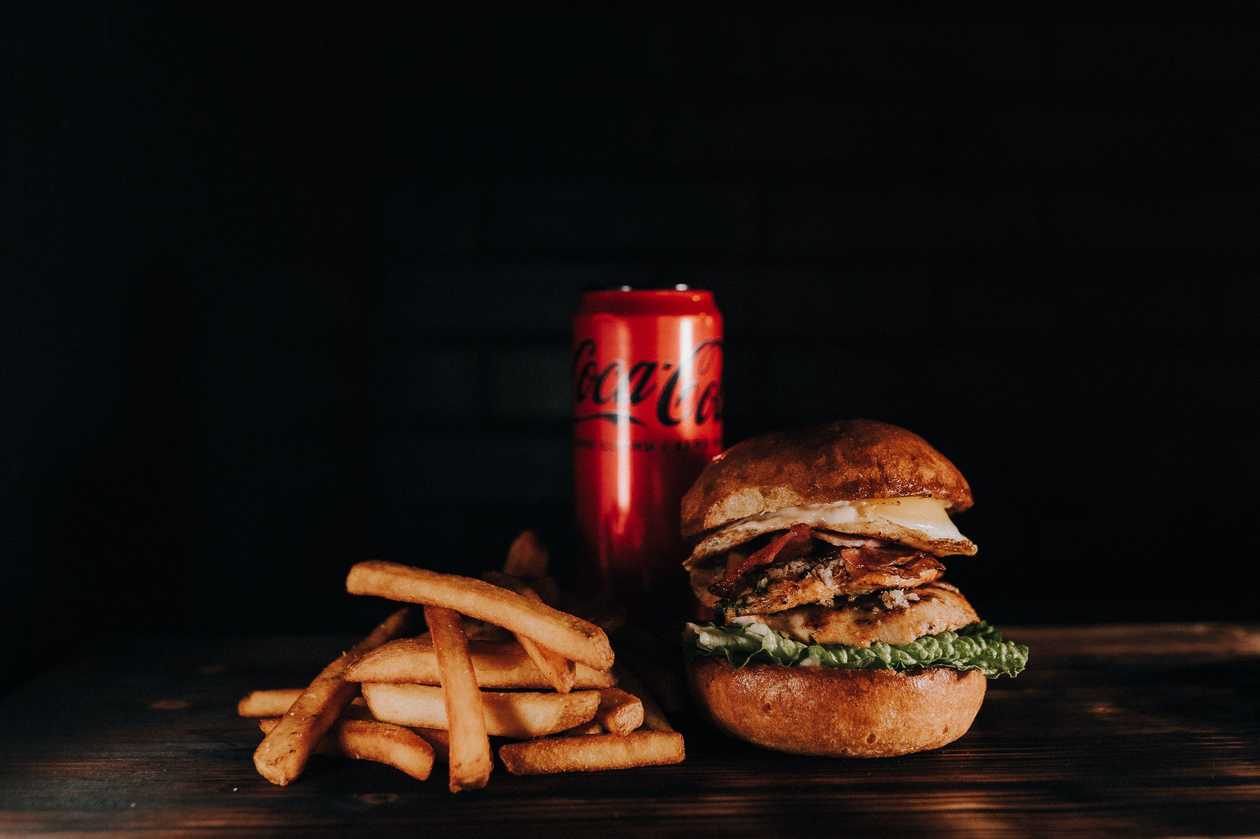 Caesar`s burger + Fries + Drink