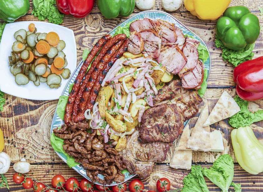 Outlaw platter for 4 people
