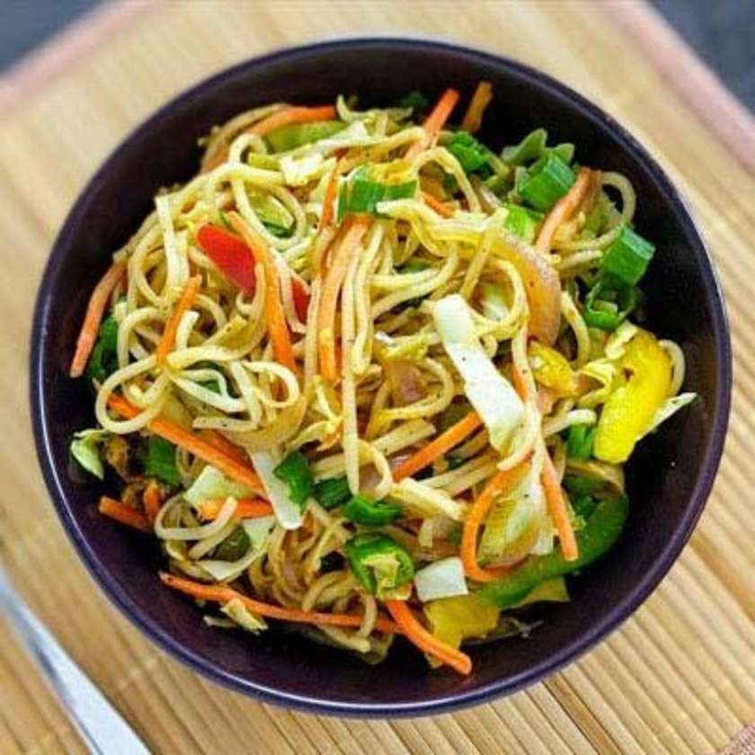 Veg Hakka Noodles