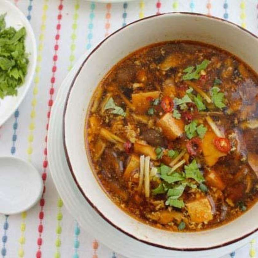 Hot N Sour Soup Chicken