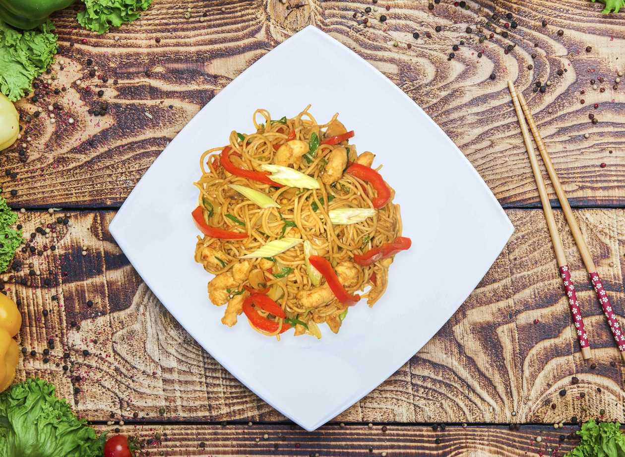 Ramen noodles with chicken