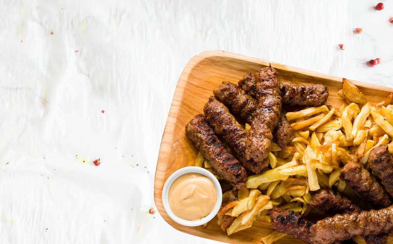 Giant grill minced meat rolls platter