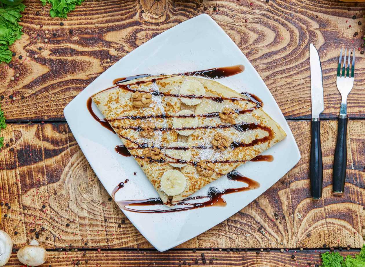 Crepes with Finetti and bananas