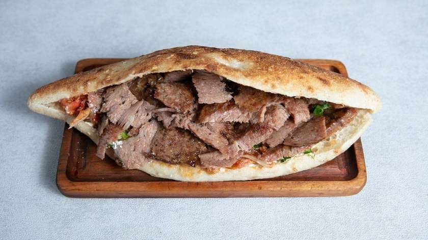 Ət Dönəri Çörəkdə