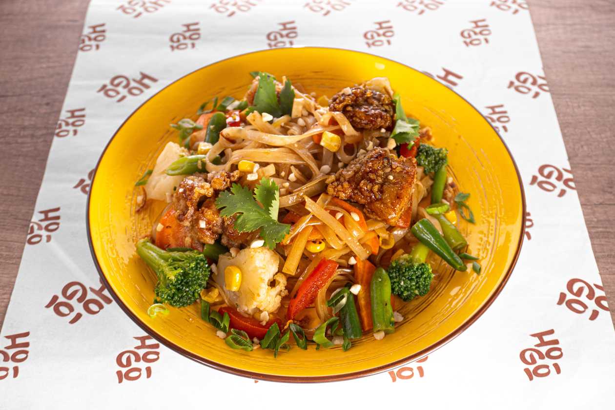 Pad Thai with Chicken