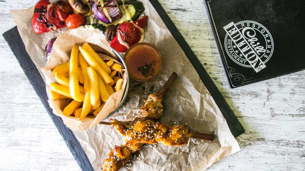 Asian BBQ vištienos iešmeliai