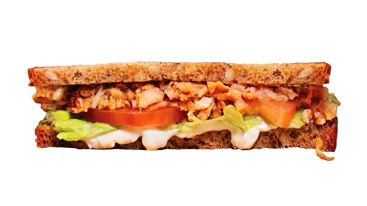 Whole grain rye sandwich with marinated chicken gyros 203g