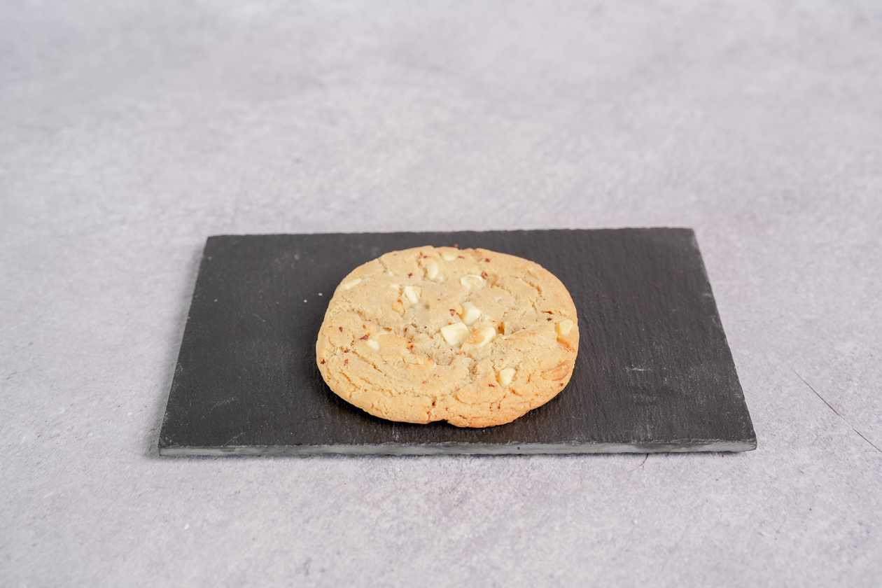 White Chocolate Chip Cookie