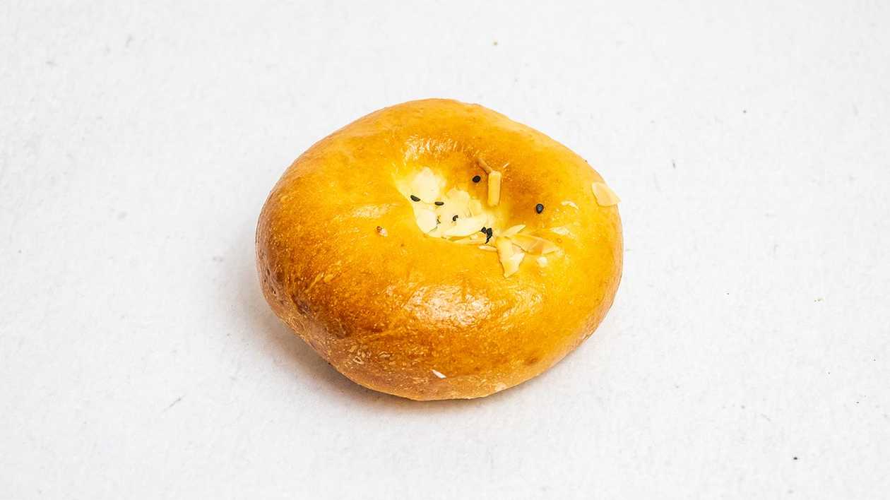 Red Bean Bun