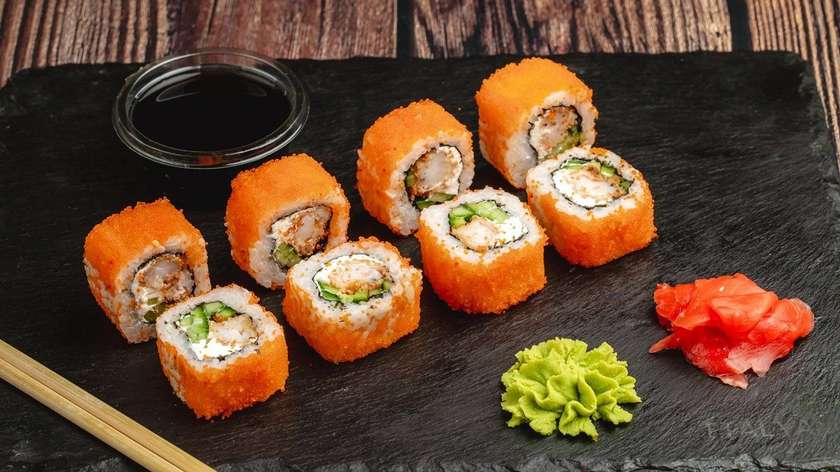 Ebi California Roll (8 pcs.)