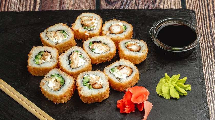 Hot Roll with Chicken (10 pcs.)