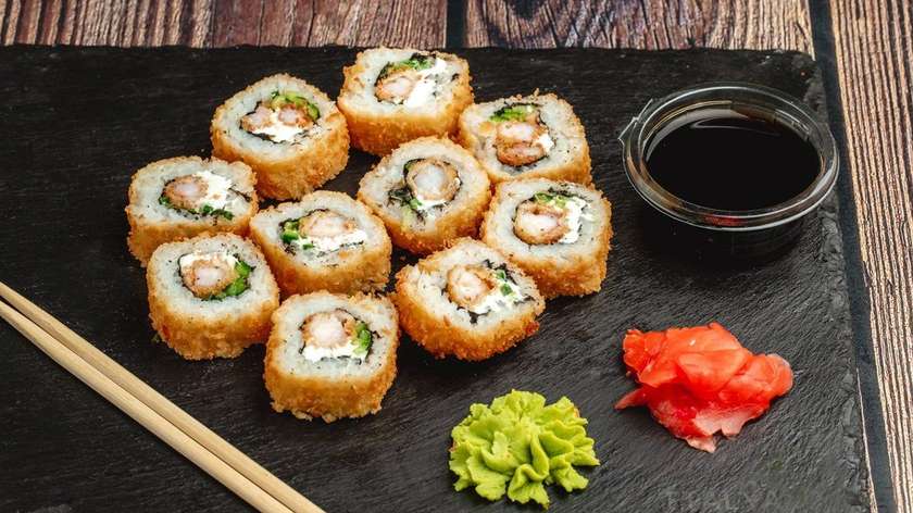 Hot Ebi Roll (10 pcs.)