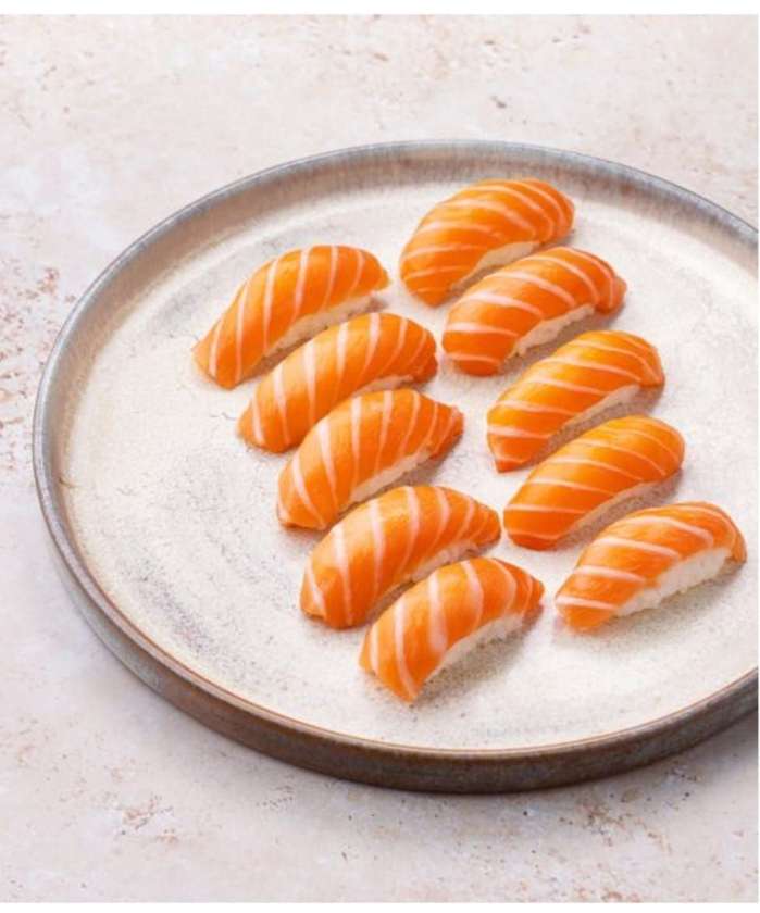 Sushi salmon