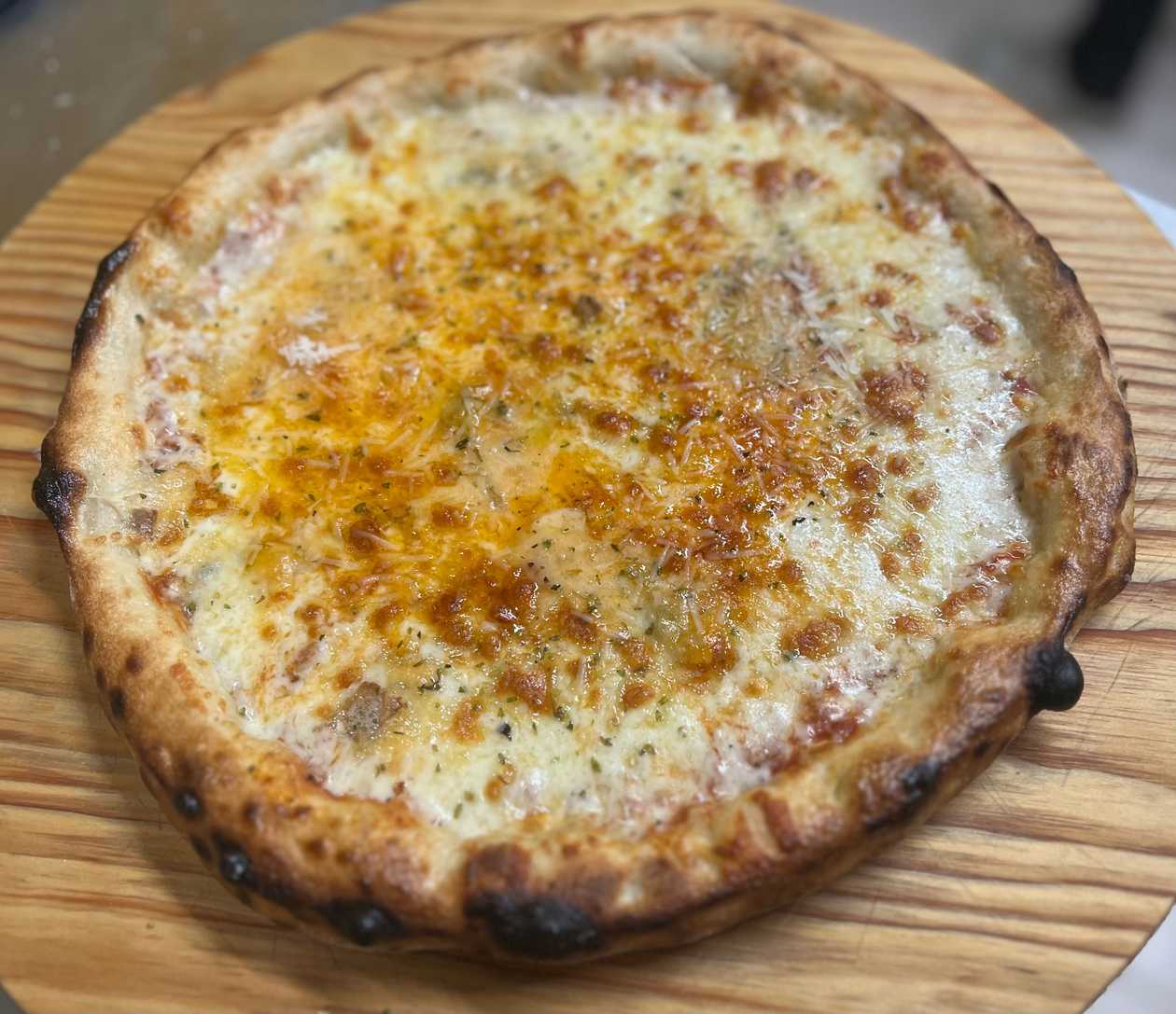 🎁 2x1 -Pizza Quatro Queijo