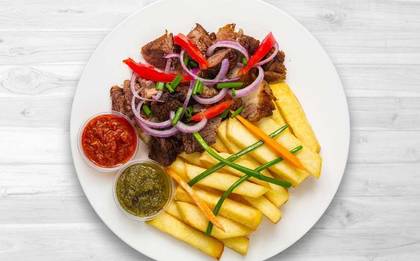 Yam chips with  gizzard
