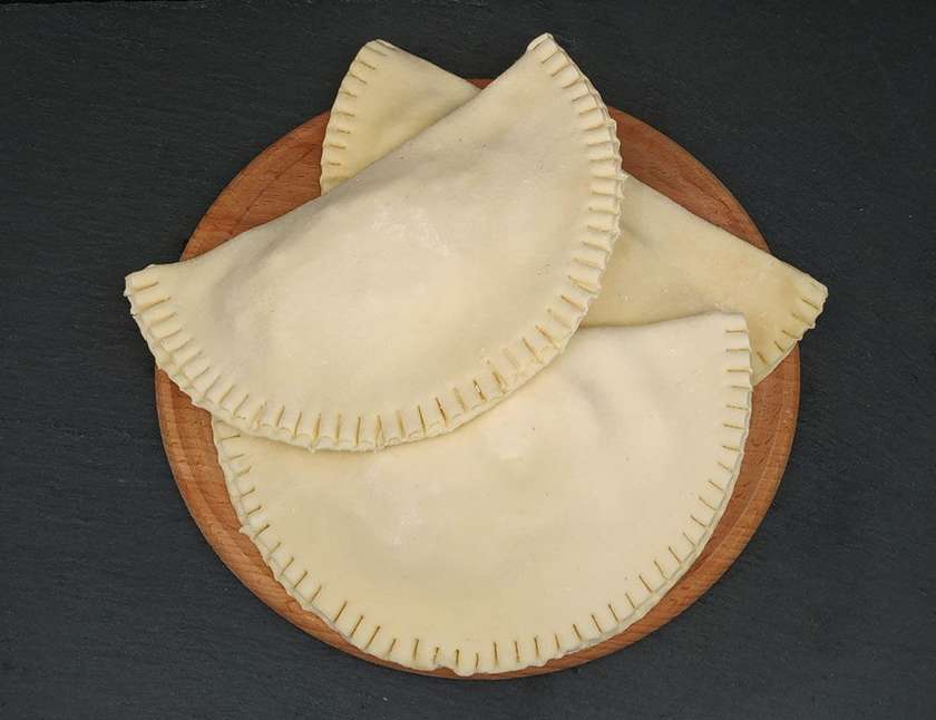 Chebureki with pork (1 pack/4 pcs.)