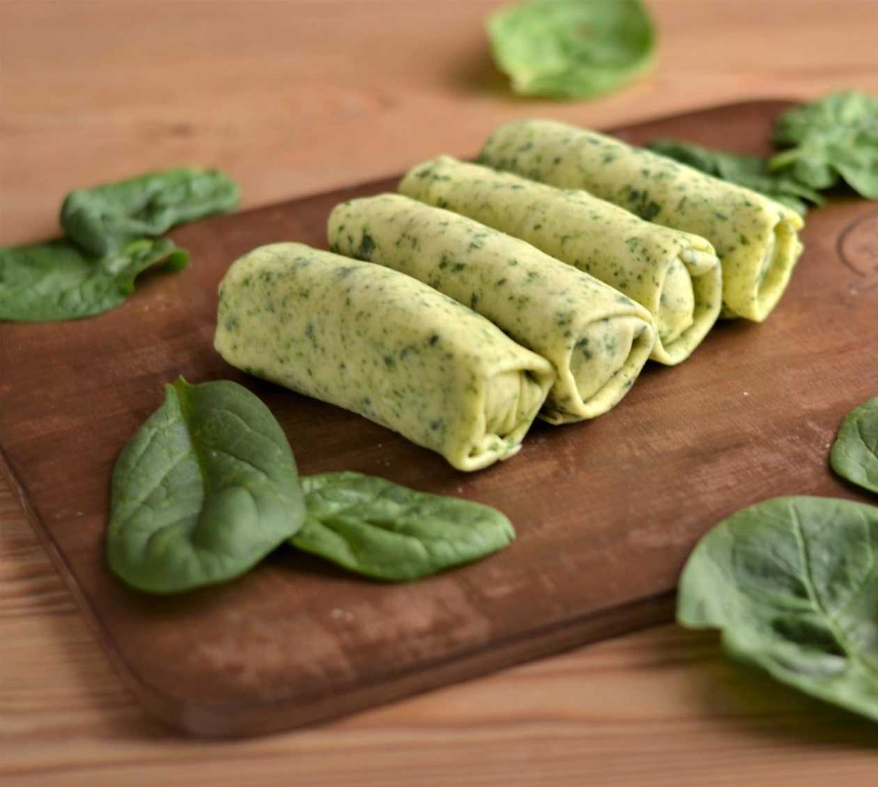 ❄️Spinach pancakes with cream cheese (1 pack/6 pcs.)