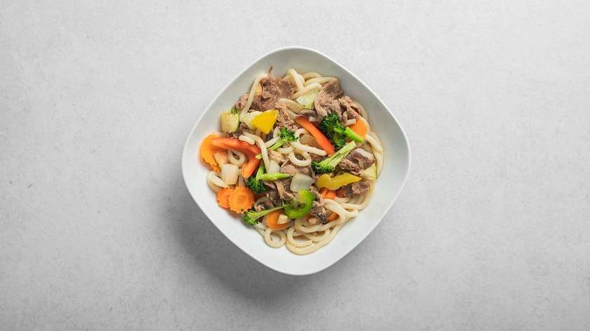 Fried udon noodles