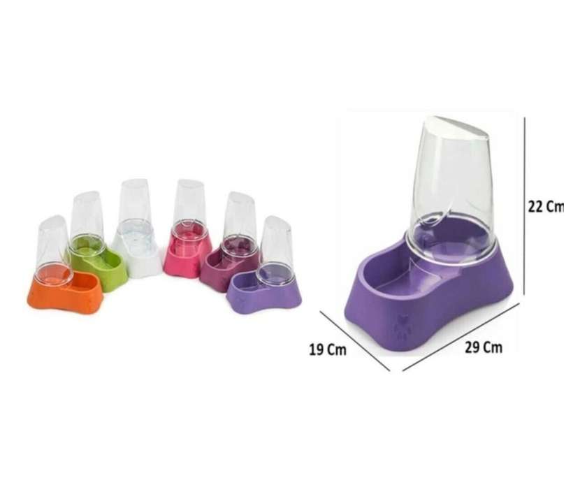 Pet Feeder with Container 2700ml