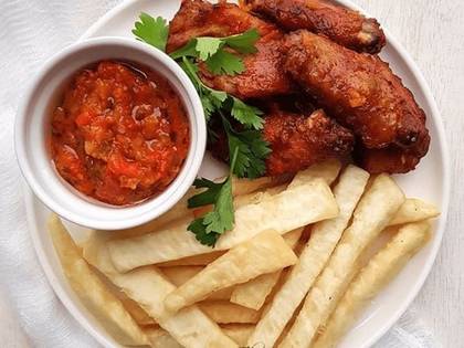 Yam Chips with Chicken Wings