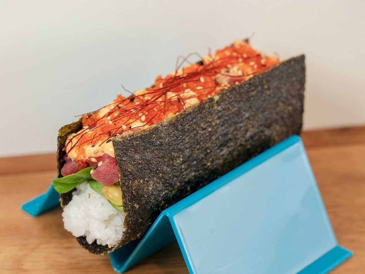 Furūtī 🥑🥭🐟