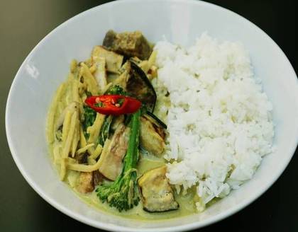 Vegan Green Curry & Rice