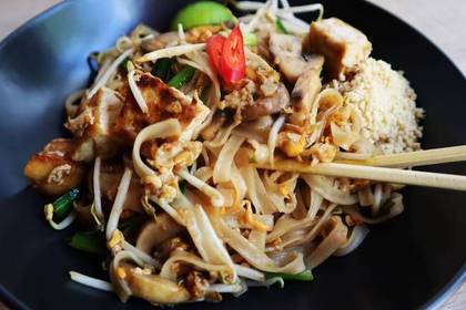 Vegetarian Pad Thai Noodles