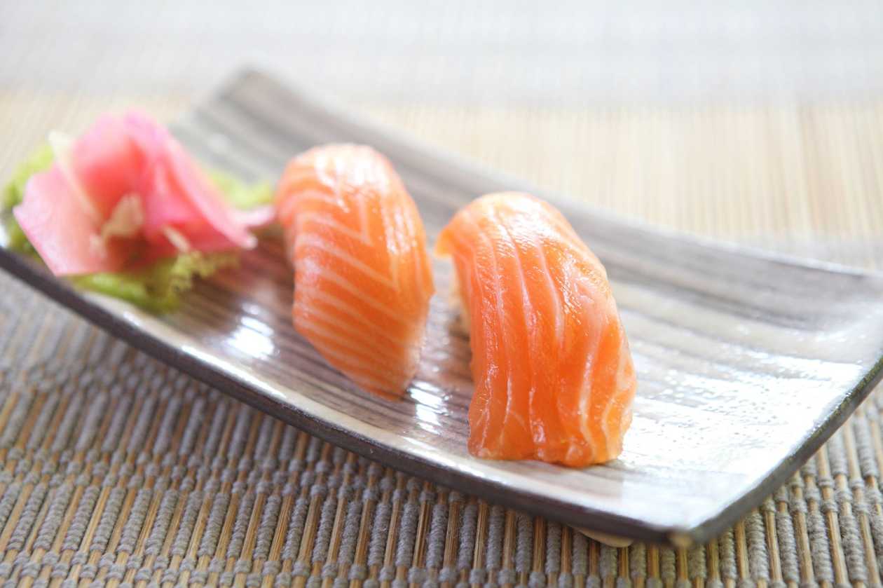 Nigiri Salmon