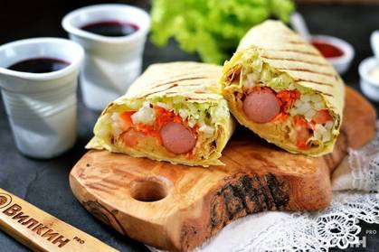 Hot Dog in Lavash