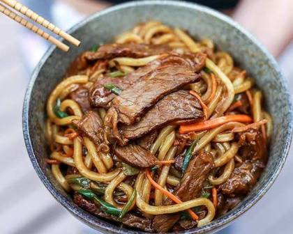 🎁 2-for-1 - YAKI UDON