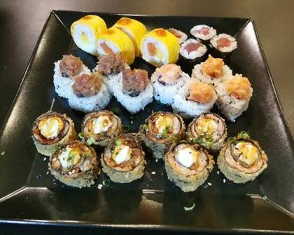 MENU M 4 (24 PIECES)