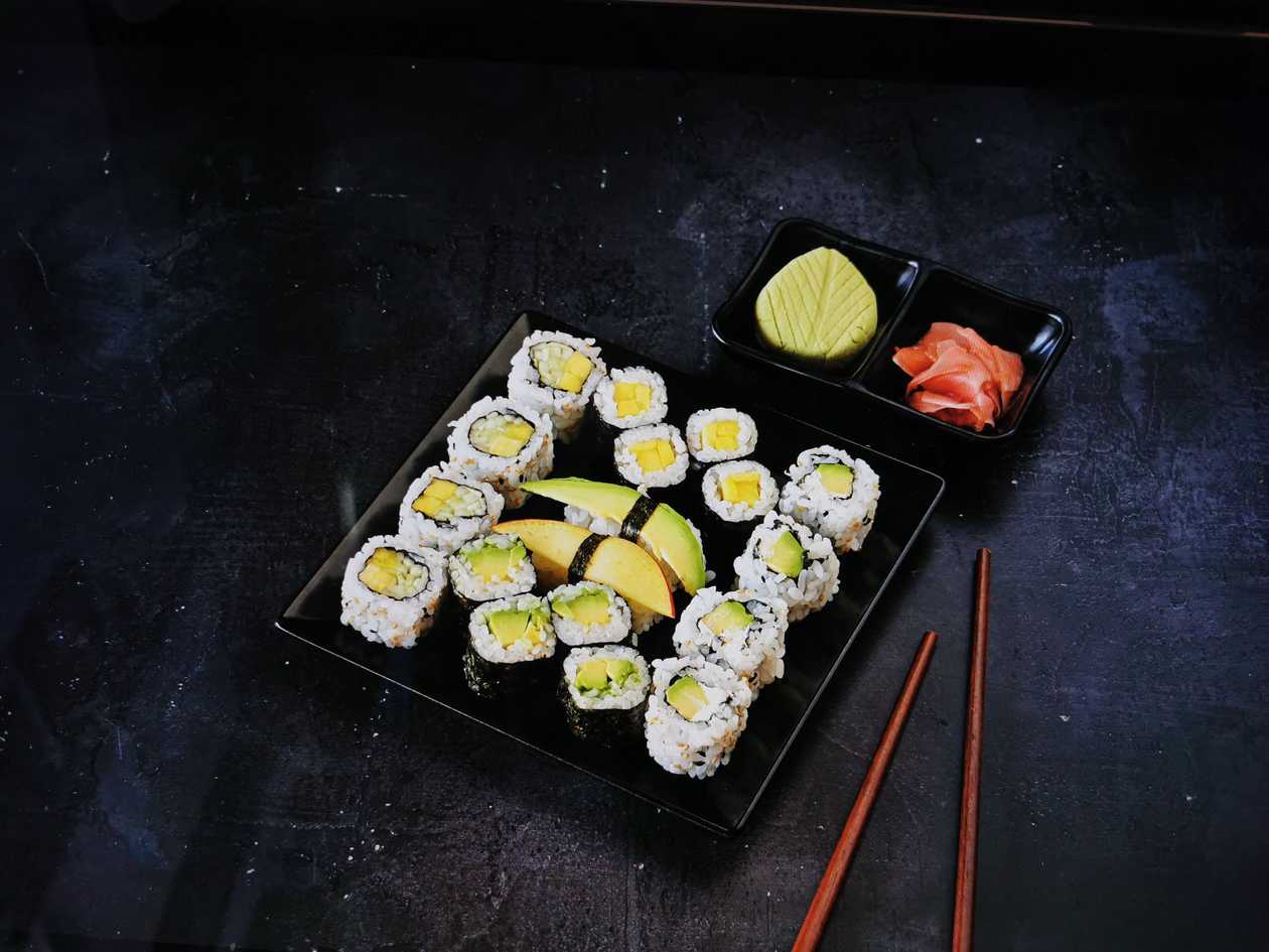 🎁 2-for-1 Vegetarian M1 (18 pieces)
