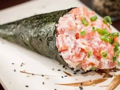Philadelphia Salmon Temaki