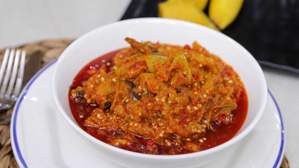 Cocoyam with garden egg stew with fish and tuna