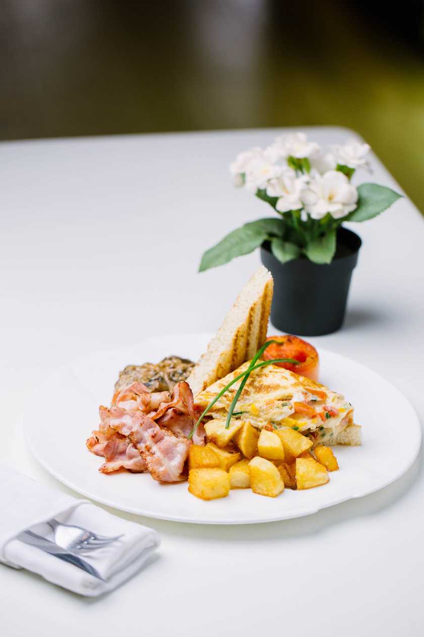 Mavericks Special Breakfast