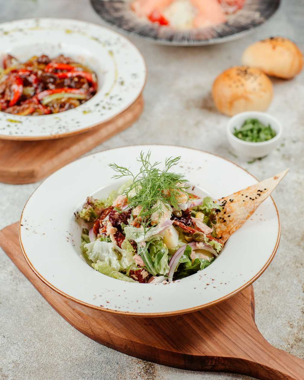 Tuna salatı