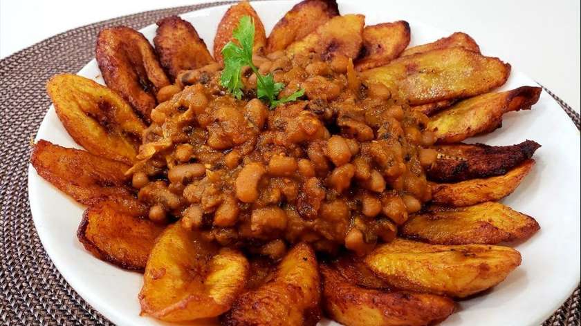 Plantain with Porridge Beans