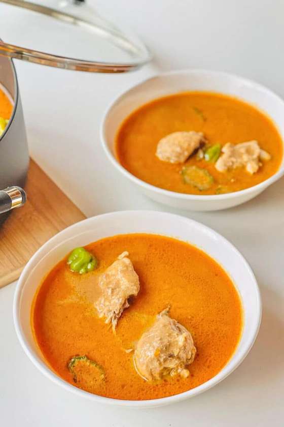 Groundnut Soup with Tuna and Cow Meat