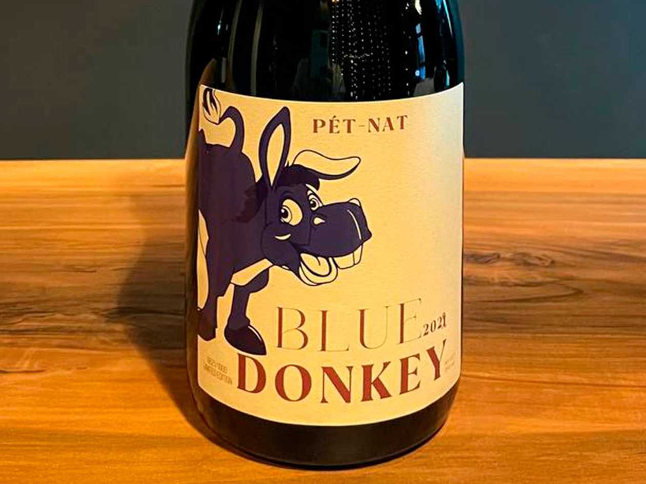 Pet-Nat Blue Donkey