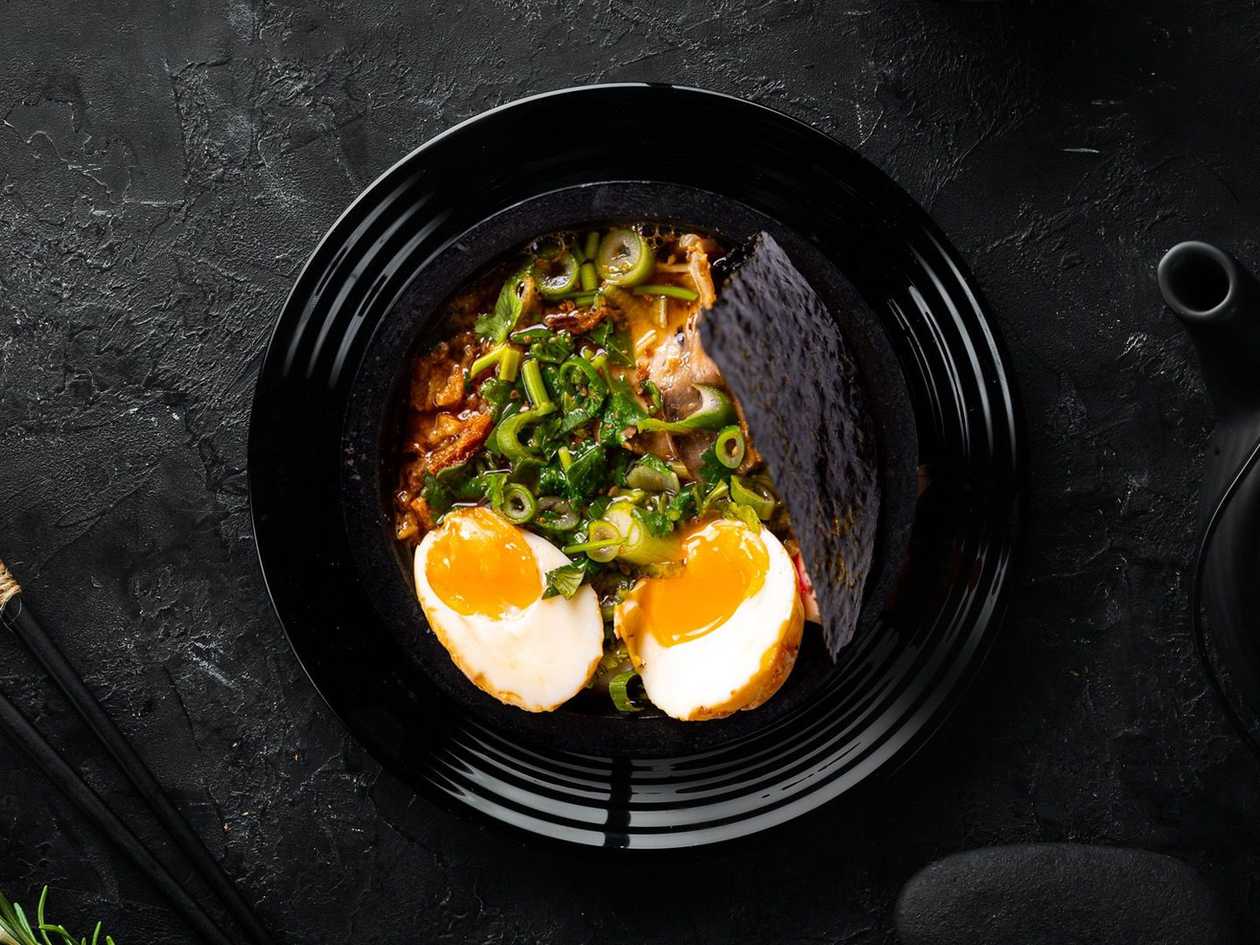 Ramen s vepřovým bůčkem