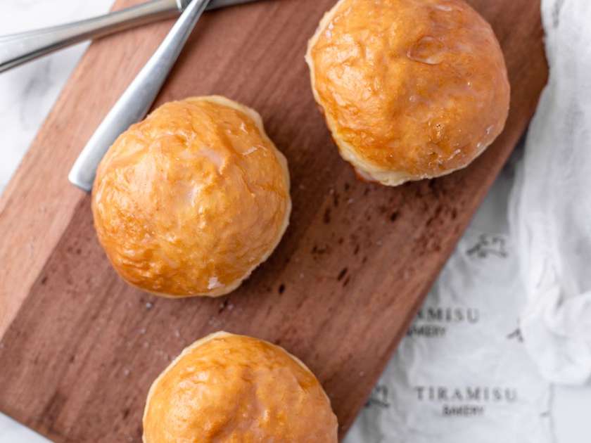 Tiramisu Sugarglaze Donuts