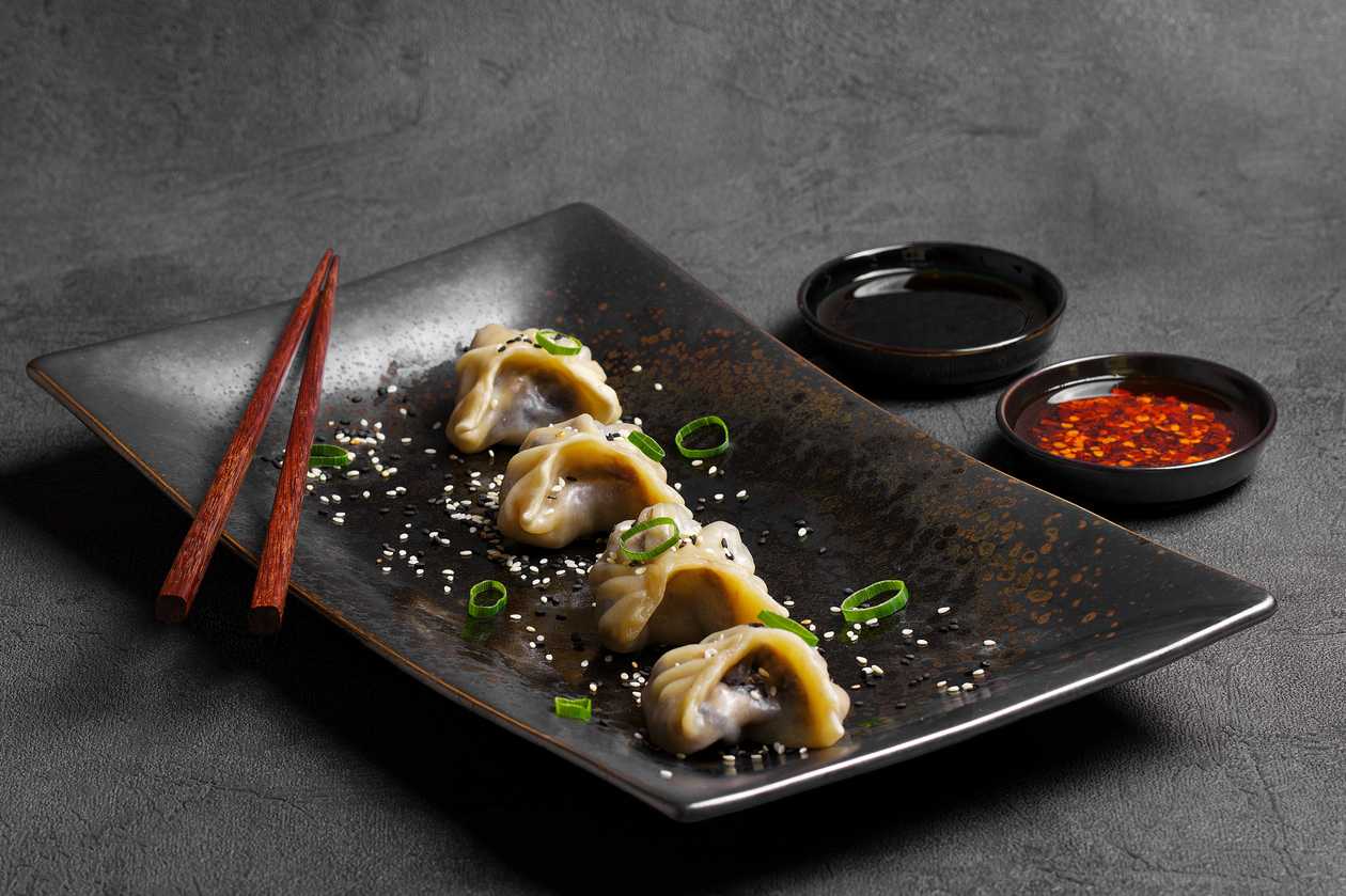 Duck with spring onions 4pcs