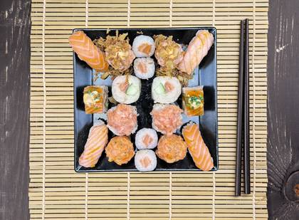Best Salmon (18 Pieces) 🎁 30% OFF