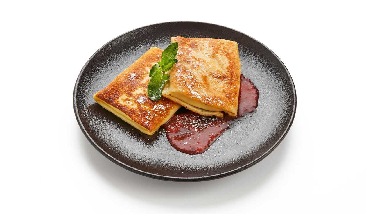 Pancakes with curd