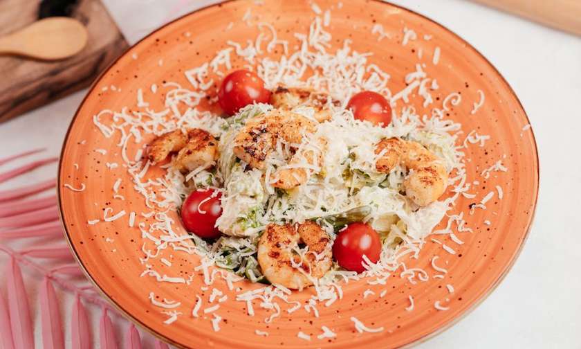 CAESAR SALAD WITH SHRIMPS