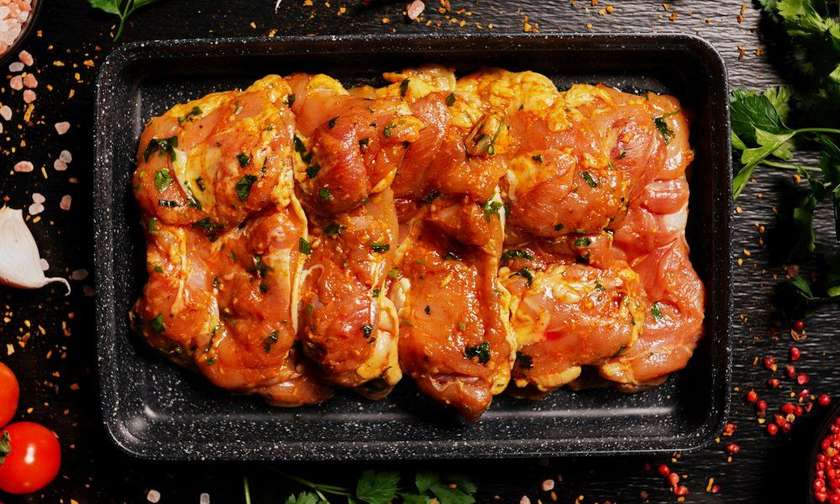 Marinated chicken ham with ginger and honey (1kg)