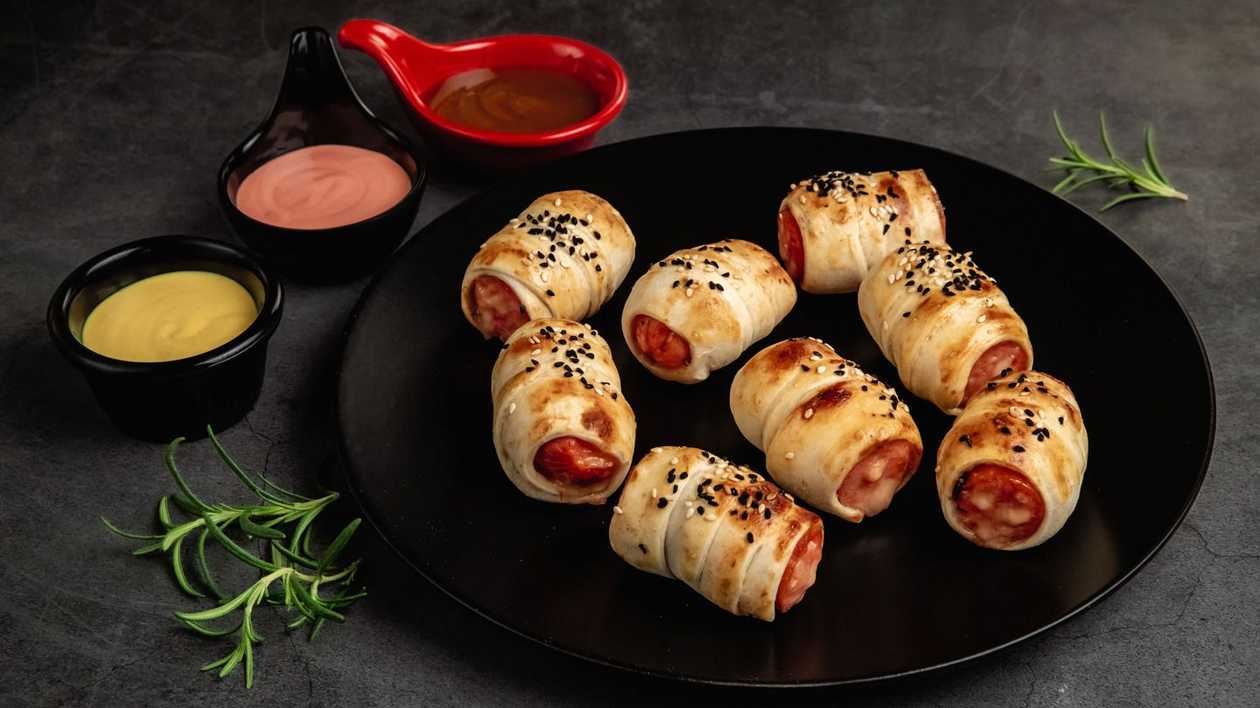 Mini Meat Sausages with Cream Cheese in Dough 6 pcs